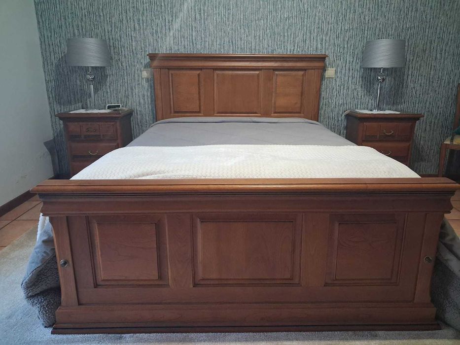 Vendo Móveis de Quarto Casal em bom estado