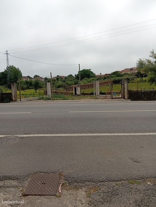 terreno misto, com frente á N: 13 Modivas Vila do Conde com 7.350