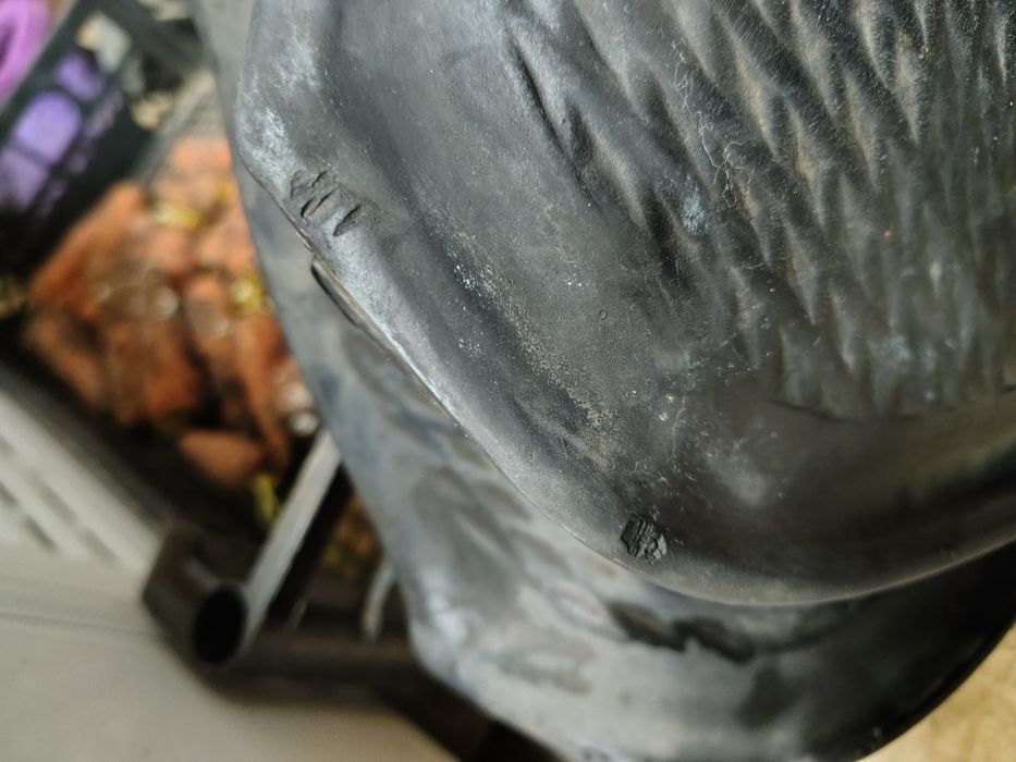 Сидіння із старого мотоцикла