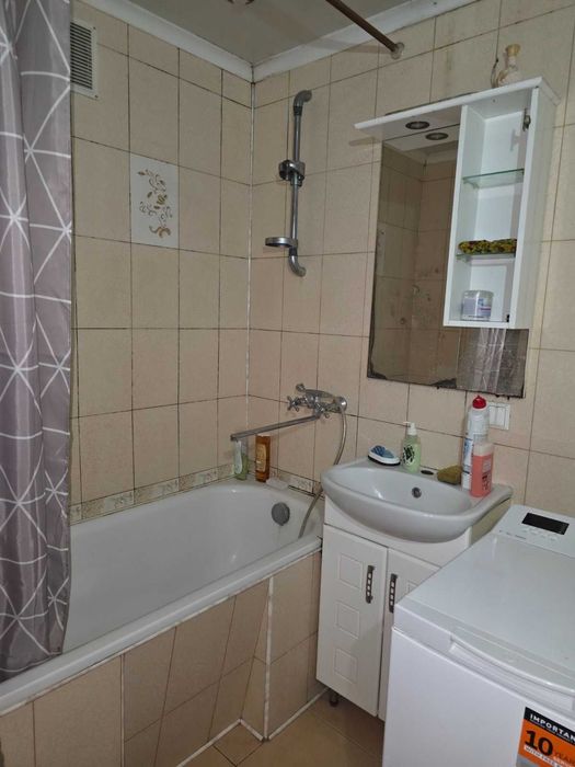 Здам 1 кімнатну на Бульварі Леся Курбаса 18А, ремонт.