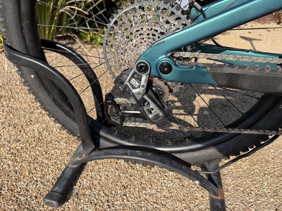 Santa Cruz Bullit 2025 - motor Bosch Gen 5