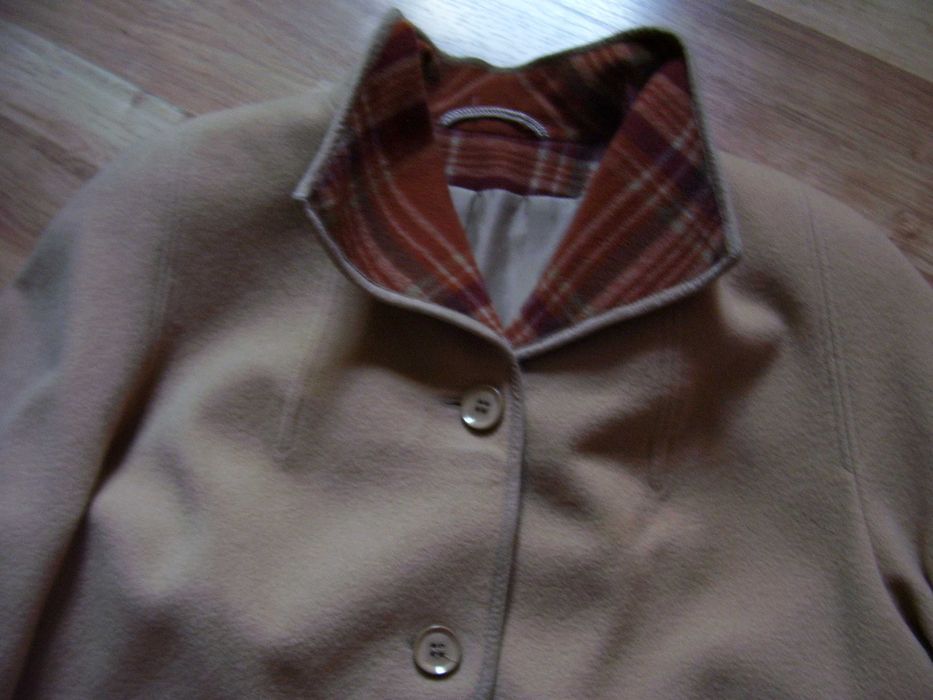 wełniany płaszczyk Bexleys roz XL + apaszka