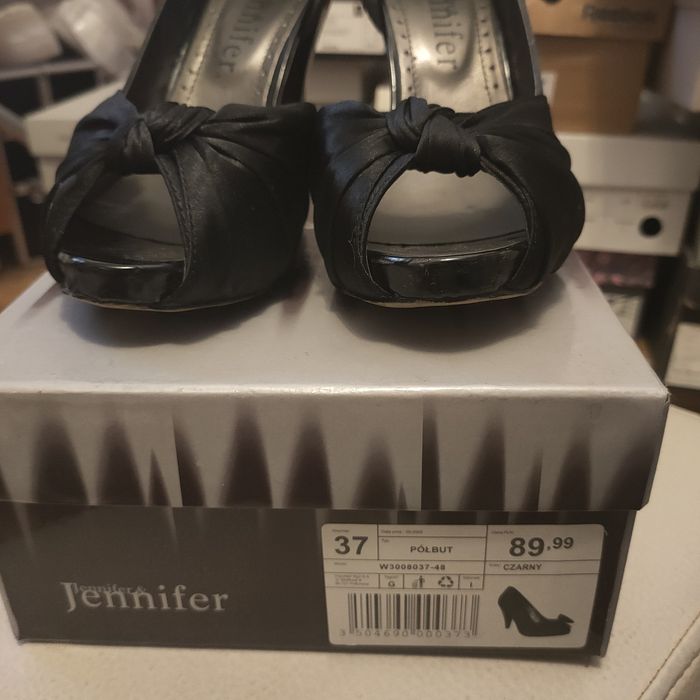Buty na obcasie czarne szpilki satynowe roz 37