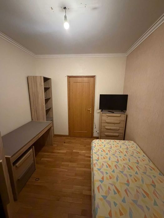 Quarto para arrendamento