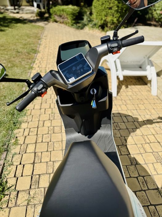 Електроскутер Dozer T-2000, 12 колеса, гарантія