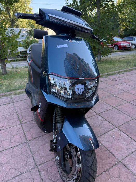 Електроскутер EXDRIVE