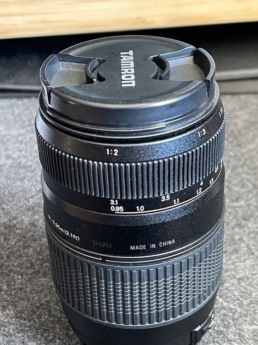 Objetiva Tamron 70-300 Nikon