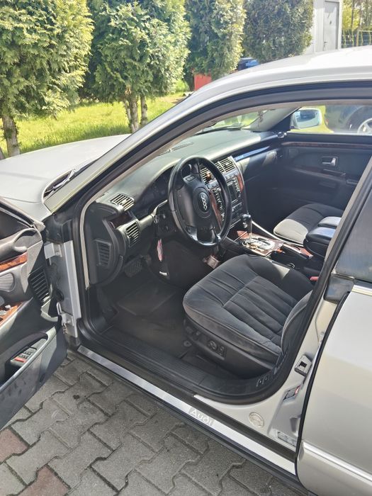 Audi A8 d2, 4.2 benzyna gaz v8, rok 2000