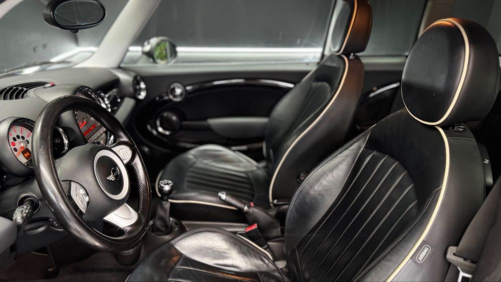 MINI Clubman Cooper D 1.6 HDI 110 CV Ano 2010 ( Full Extras )