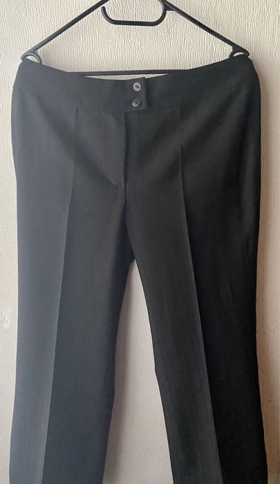 Damskie klasyczne spodnie