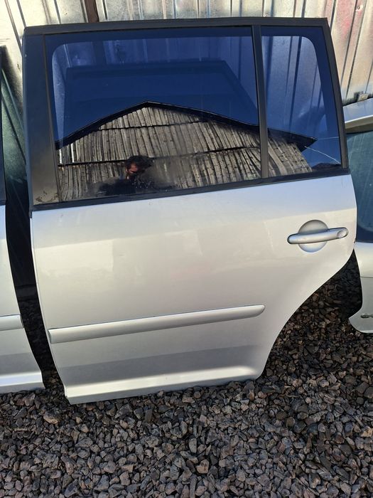 Volkswagen touran 1t drzwi tył lewe kompletne la7w
