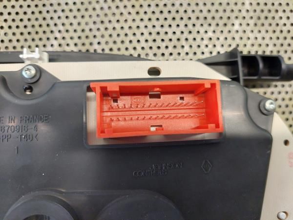 Quadrante / painel de instrumentos RENAULT Clio II (BB0/1/2_, CB0/1/2_