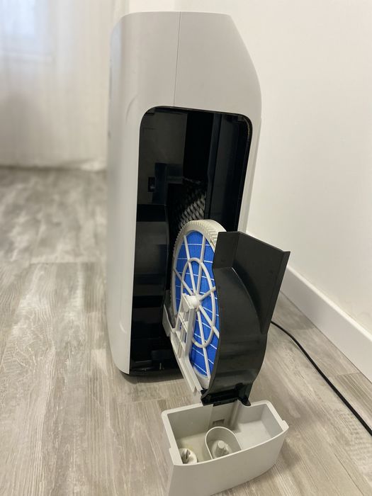 Очищувач зволожувач повітря Philips 2000i Series AC2729/10