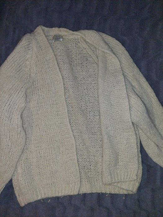 Beżowy  cardigan