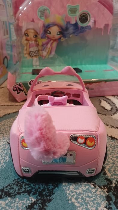 Na Na Ma Suprise pluszowy cabriolet