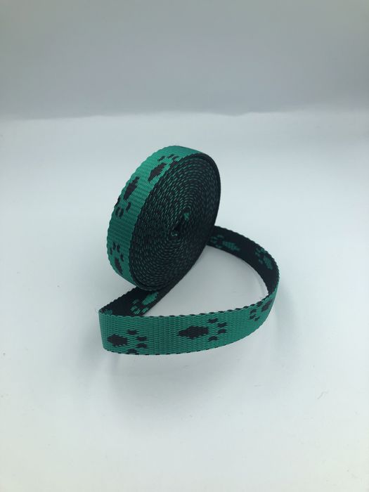 Taśma smycz kupon 4 m. x 1,5 cm