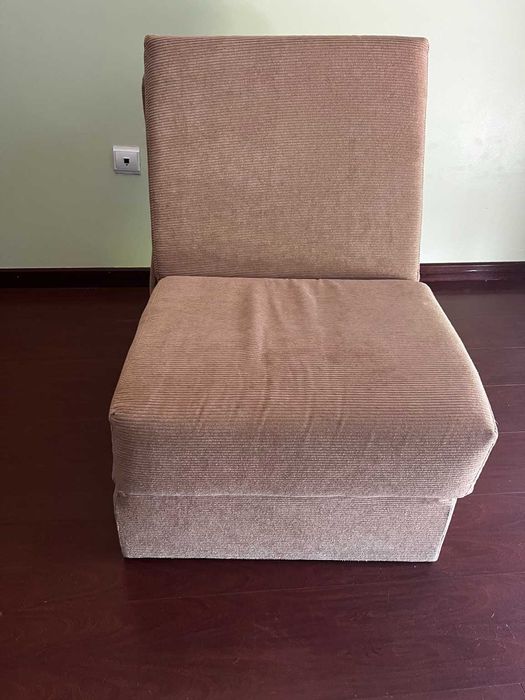 Sofá cama individual dobrável tipo cambalhota | Bege | Compacto e funcional
