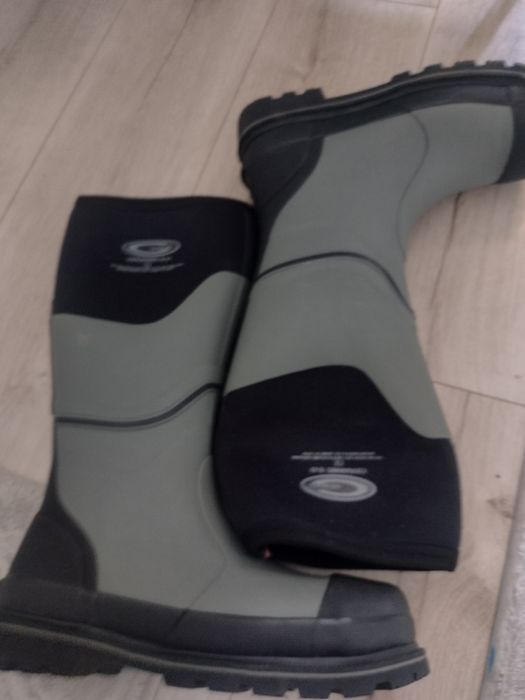 Gumowe buty ochronne