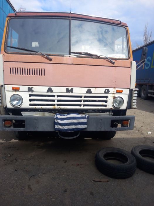 Продам Камаз зерновоз с прицепом