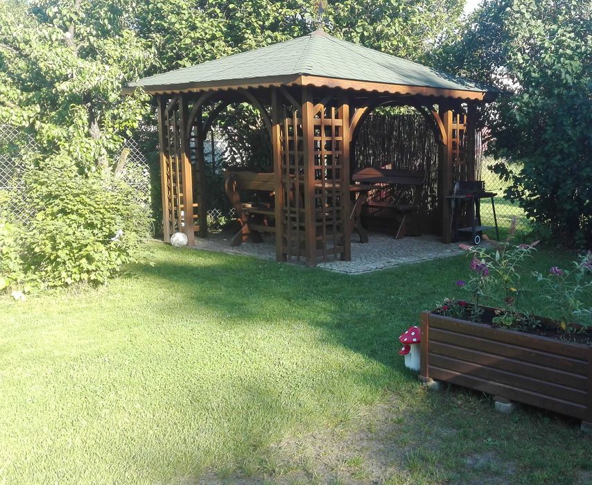 Kwatera, pokoje gościnne z łazienkami noclegi, darmowy parking Krynica