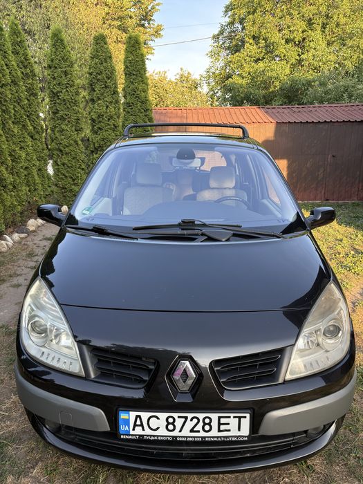 Renault Grand Scenic 2006 2.0 Бензин 7 місць
