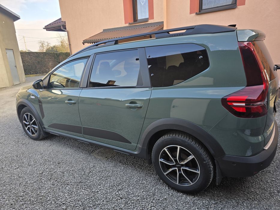 Dacia Jogger 2023 1.0 110KM