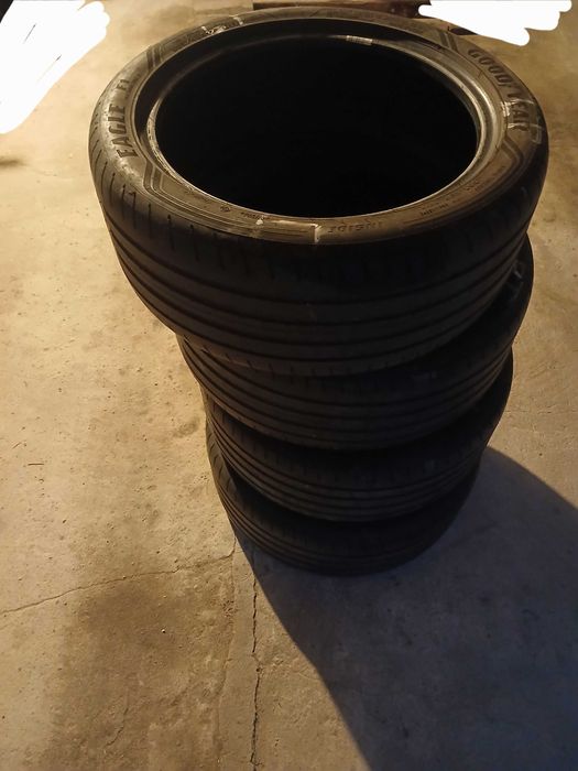 Komplet opon letnich GoodYear Eagle F1 225/45 R17