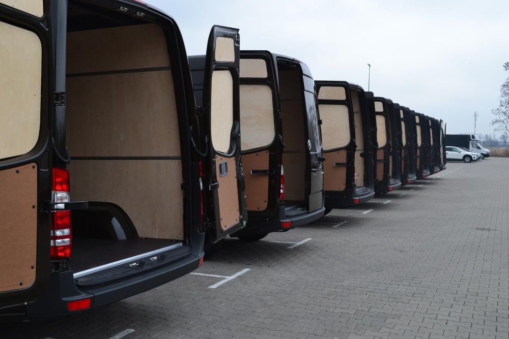 Mercedes Benz Sprinter L4H2 zabudowa warsztatowa