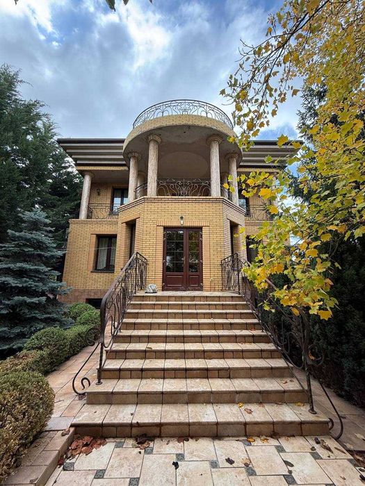 Продаётся добротный дом у моря! Участок 10 соток! Царское село. 1L55