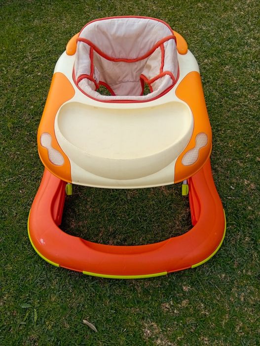Andador Chicco bebé