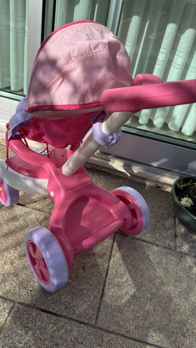 carrinho nenuco de criança