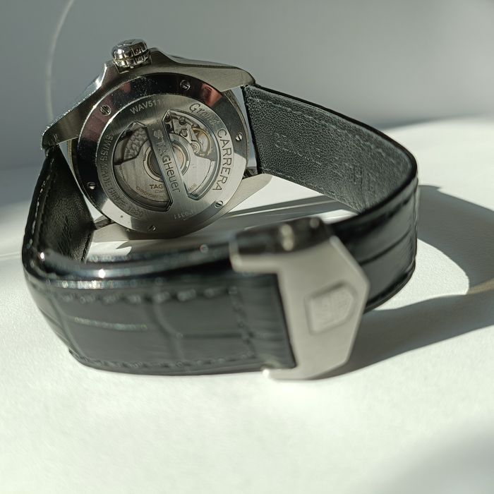 TAG Heuer Grand Carrera
Calibre 8 Ref Wav5111 Automatic