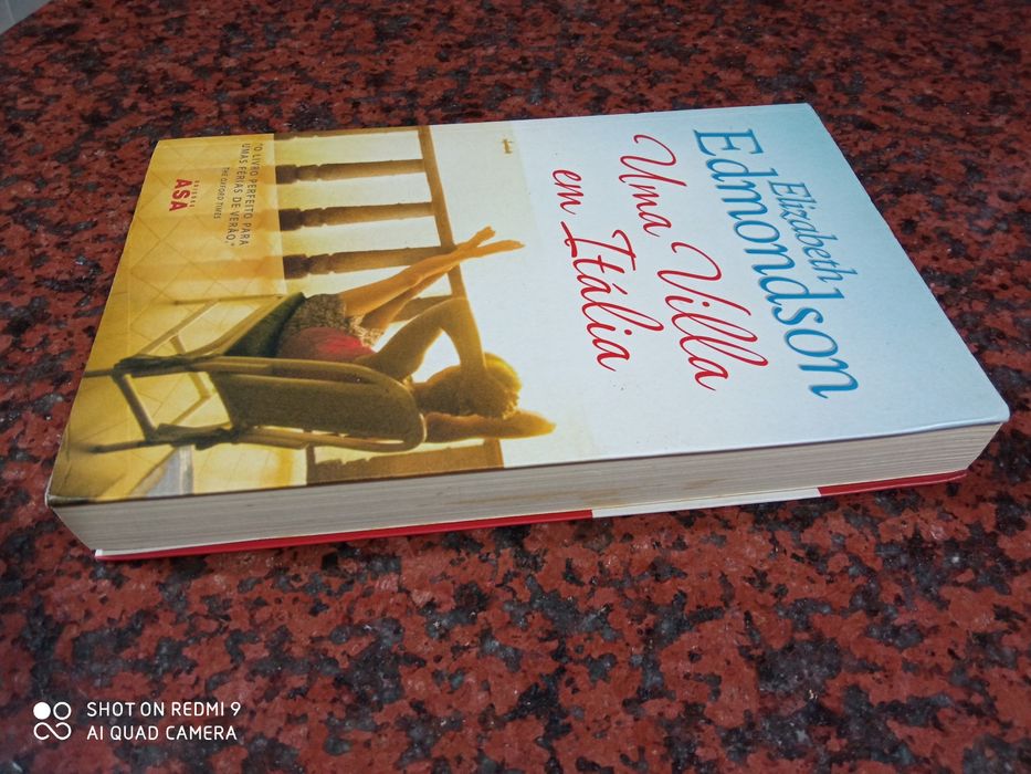 Uma Villa em Itália - de Elizabeth Edmondson