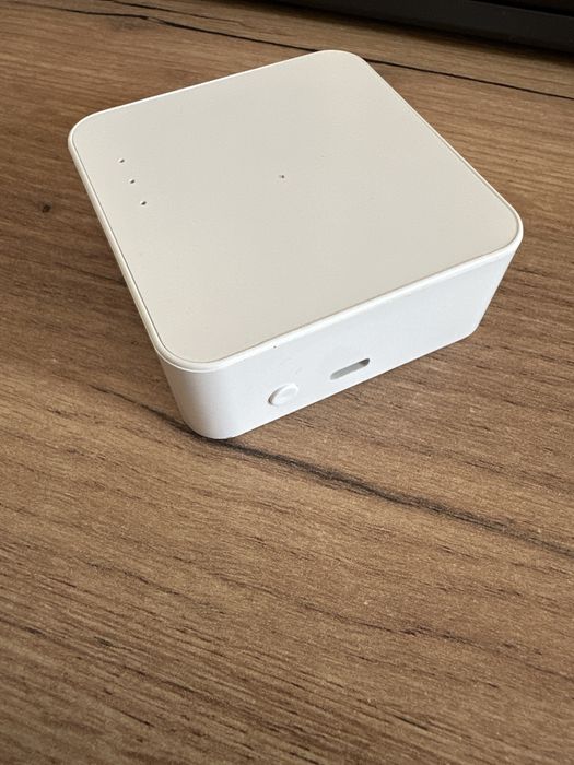 Bramka Tuya (zigbee+bluetooth)