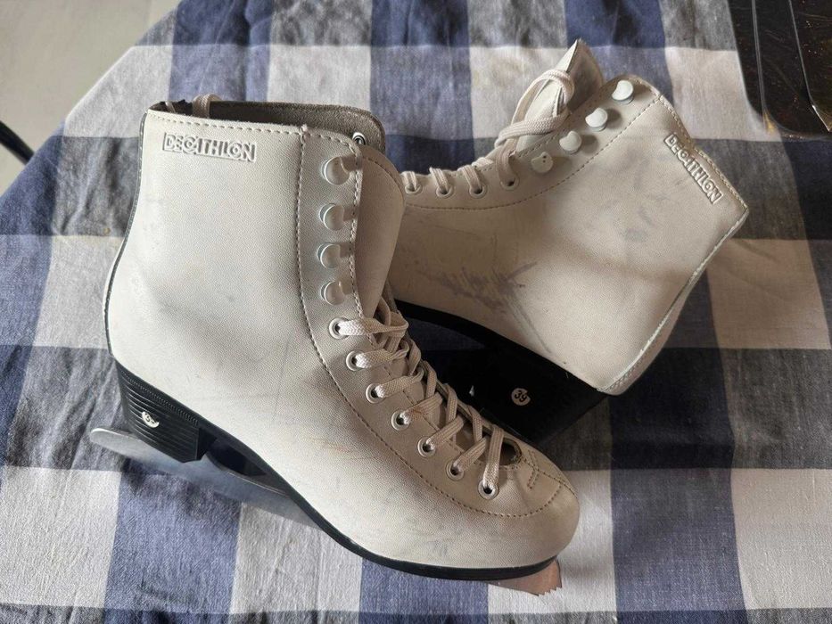 Łyżwy figurowe - stan idealny! numer 34-35 i 39