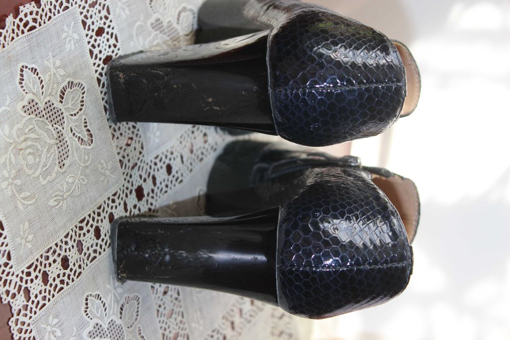 Кожаные туфли - ботинки