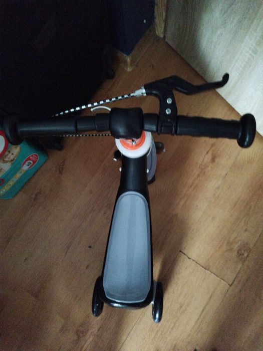 Praktycznie nie używana 2w1 rowerek i hulajnoga