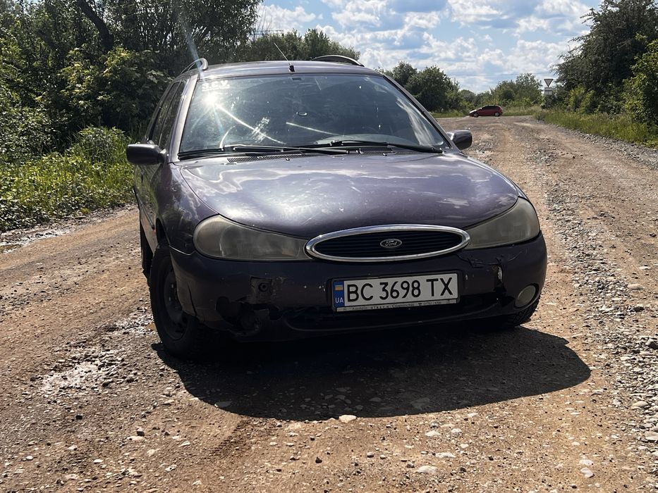Ford Mondeo 1.8 бензин