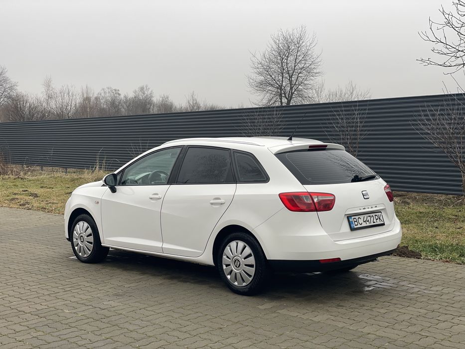 Seat Ibiza 2011 - 1.2 дизель