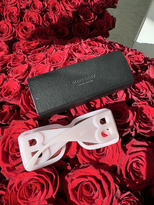 Сонцезахисні окуляри Burberry