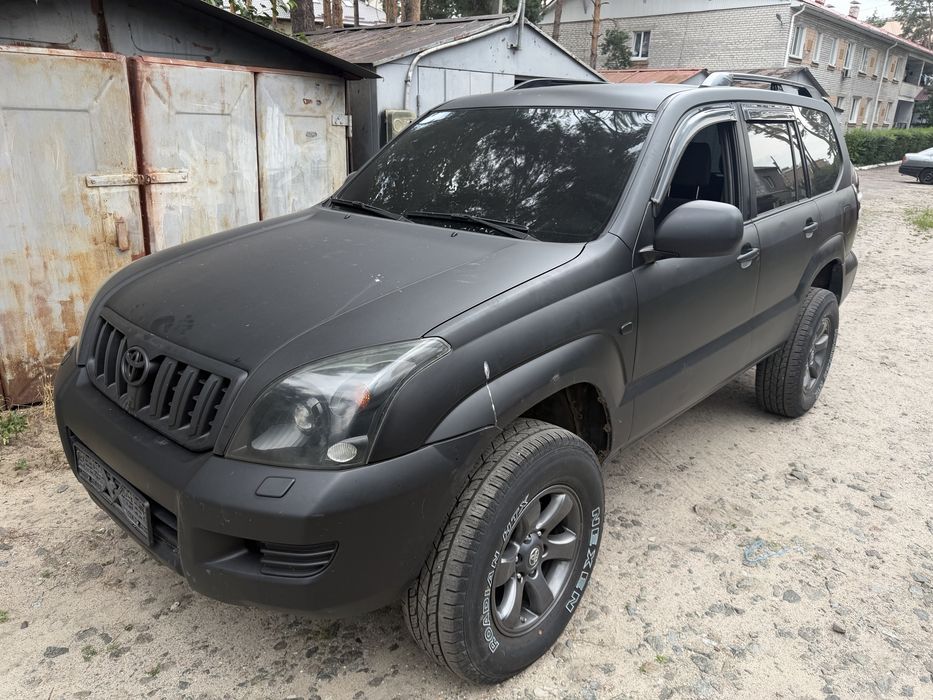 Продам Toyota Land Cruiser Prado 120