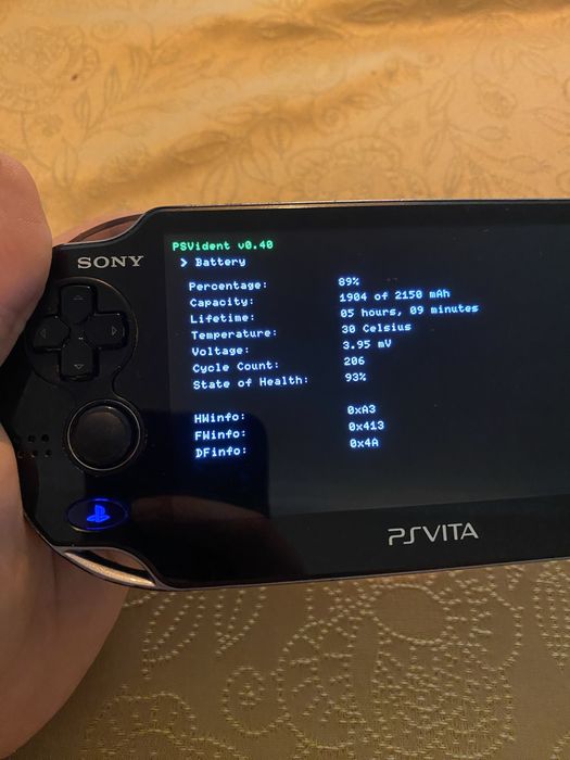 Playstation Vita 1000 + 4GB