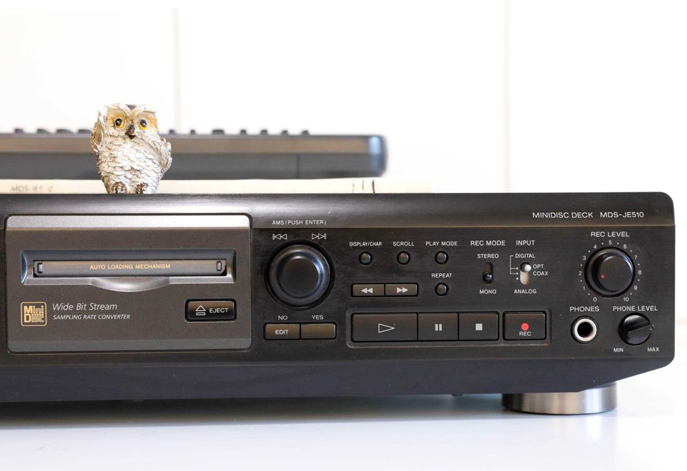 Sony MDS-JE510 minidisc com comando
