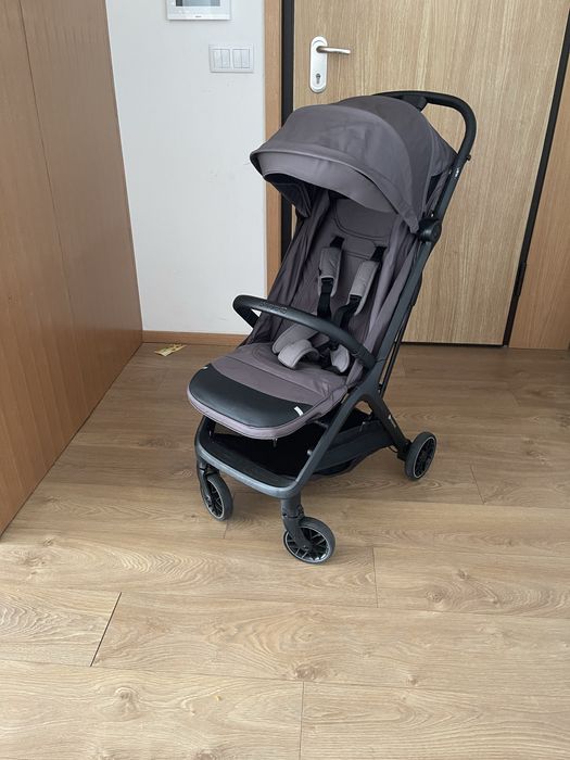 Carrinho bebe Kinderkraft Nubi 2 pouco uso