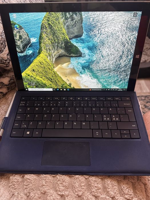 Microsoft Surface Pro 3 i5 SSD 128 + Rysik Klawiatura