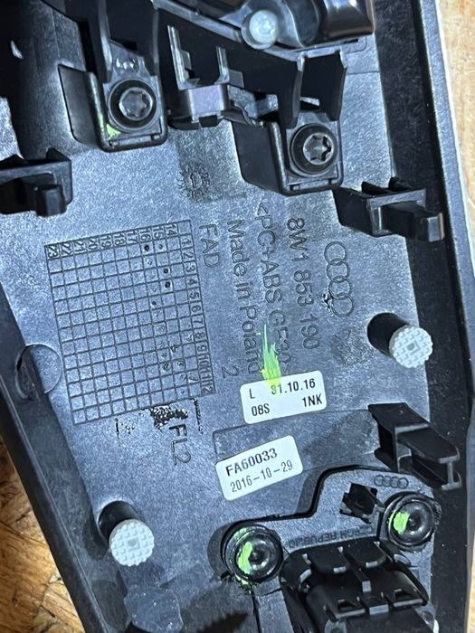 Декор/Вставки салону Audi a5 b9