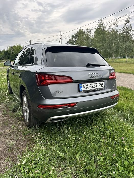 Audi Q5 2018 авто в ідеальному стані