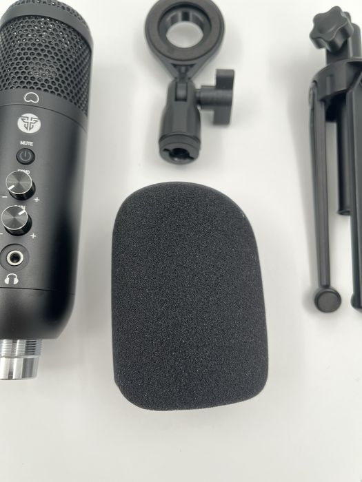 Microfone Fantech Leviosa MCX01 Rgb