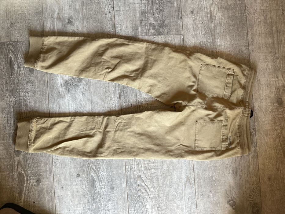 Spodnie joggery jak NOWE