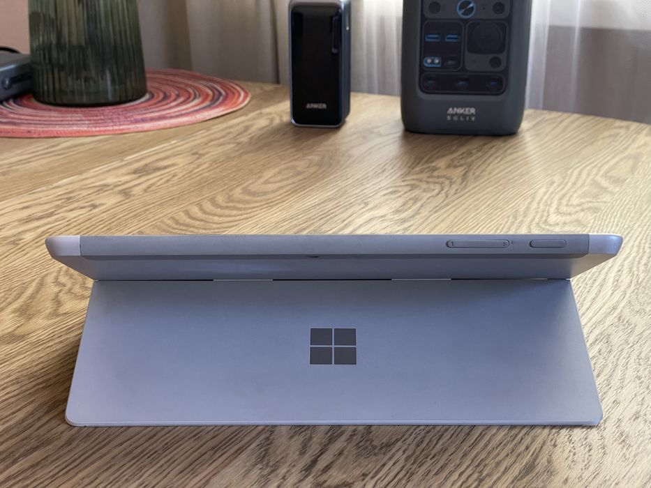microsoft surface go 3 - купити планшети - Ціна на OLX.ua